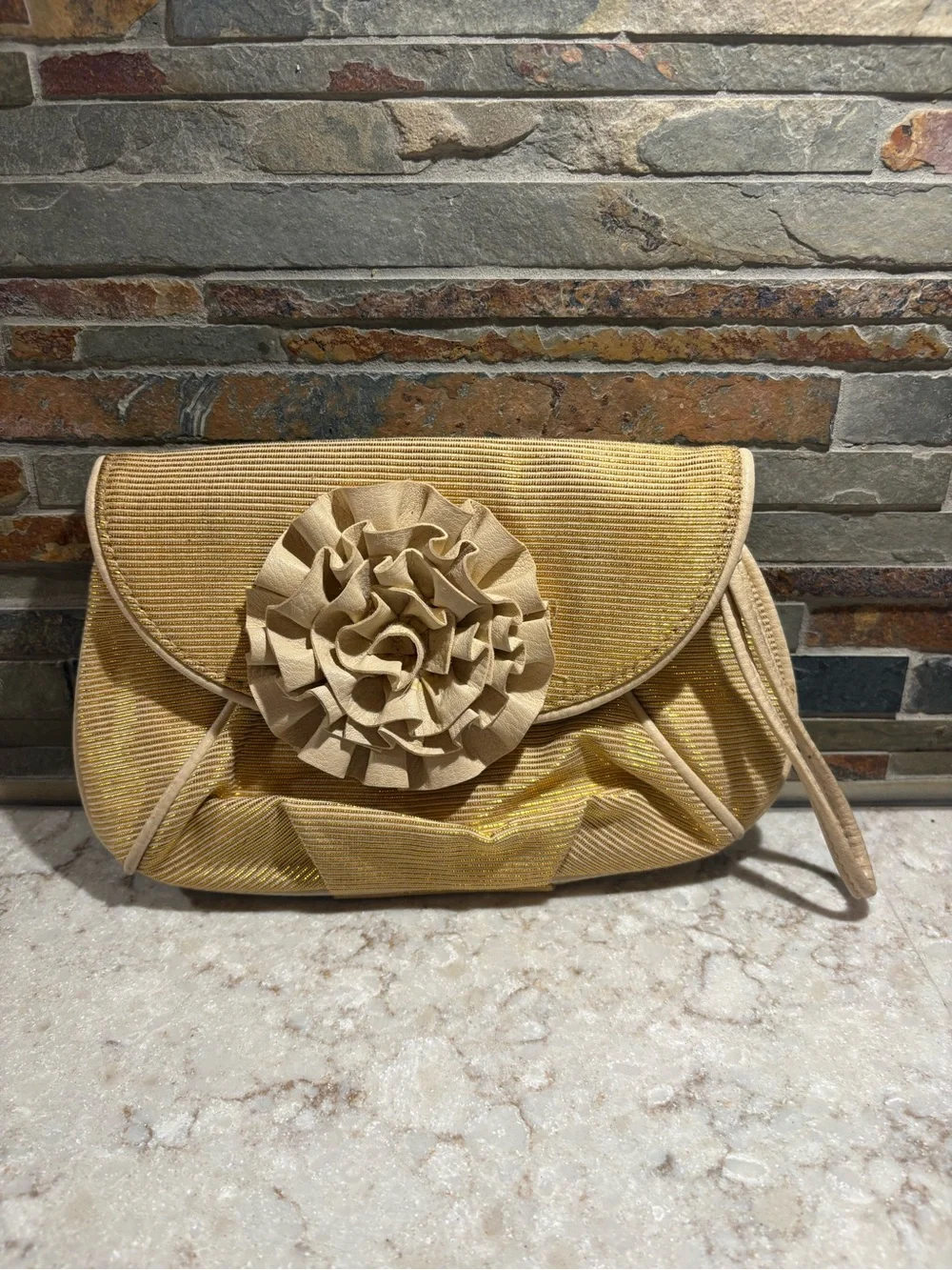 Elegant Gold Floral Clutch Handbag for Women